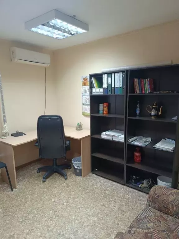 Офис в Волгоградская область, Волгоград ул. 7-й Гвардейской, 21 (12 м) - Фото 1