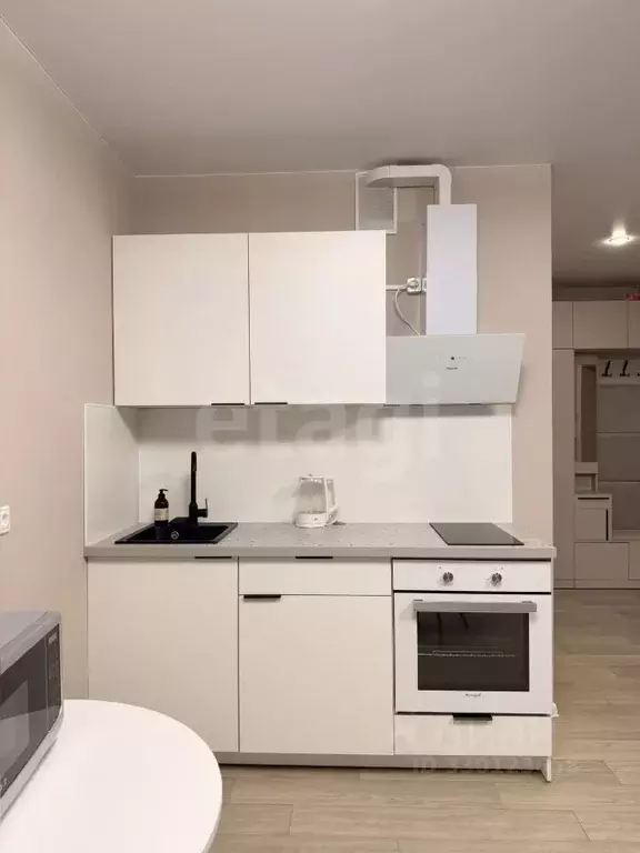 Студия Татарстан, Набережные Челны ул. Шамиля Усманова, 18А (32.32 м) - Фото 1