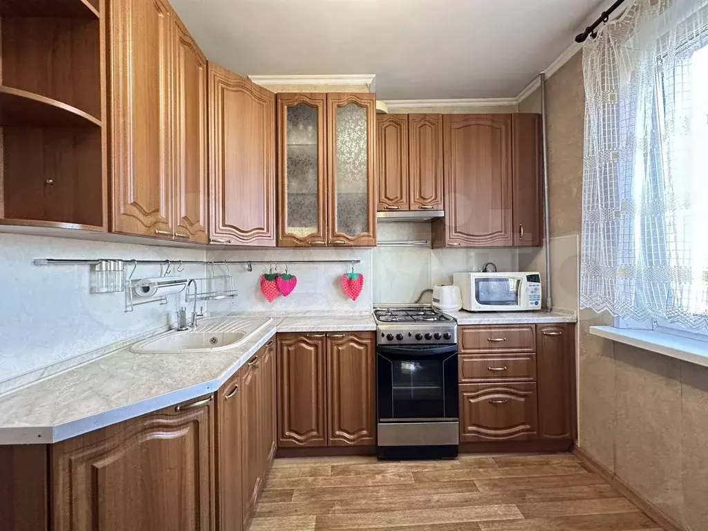 3-к. квартира, 69 м, 9/9 эт. - Фото 0