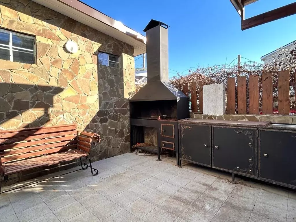 Дом в Краснодарский край, Геленджик Борисовская ул., 25 (700 м) - Фото 2