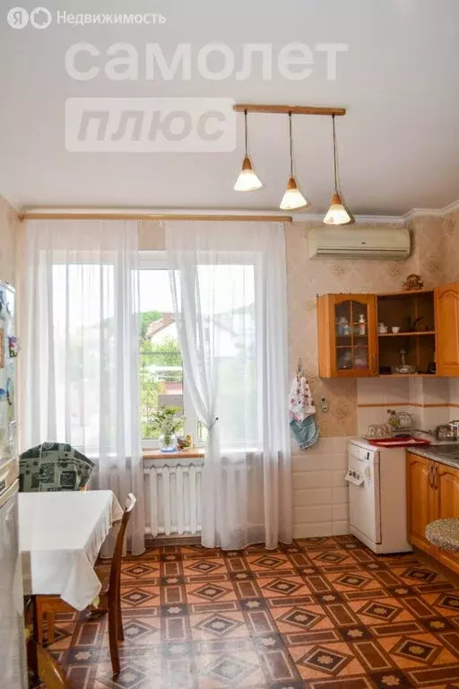 Дом в Горячий Ключ, улица Урусова (206 м) - Фото 1