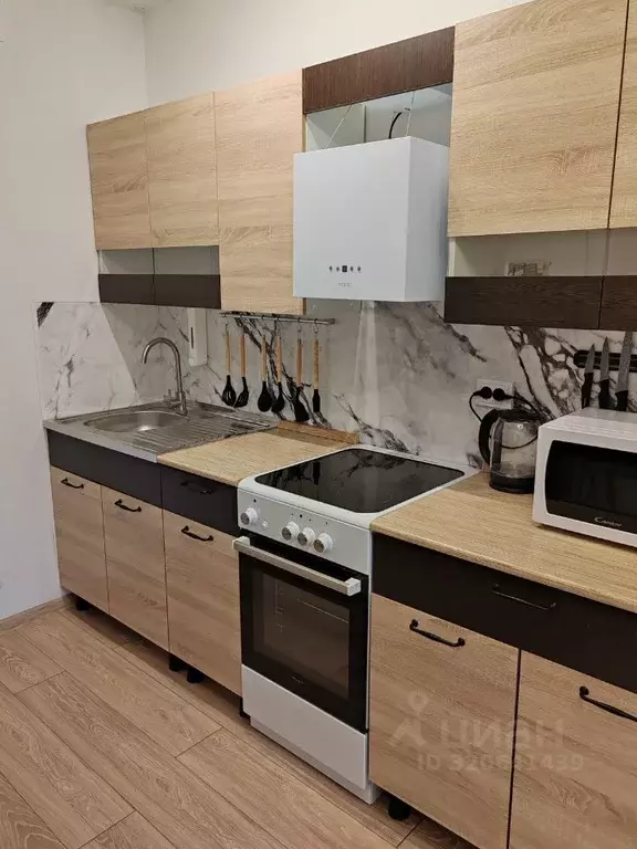 Студия Свердловская область, Екатеринбург ул. Новостроя, 9 (26.0 м) - Фото 1