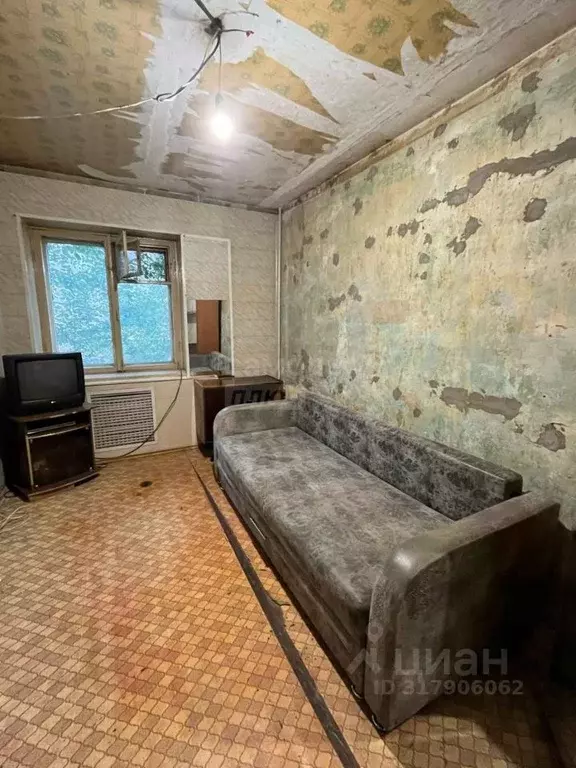Комната Оренбургская область, Оренбург Беляевская ул., 37 (11.7 м) - Фото 0