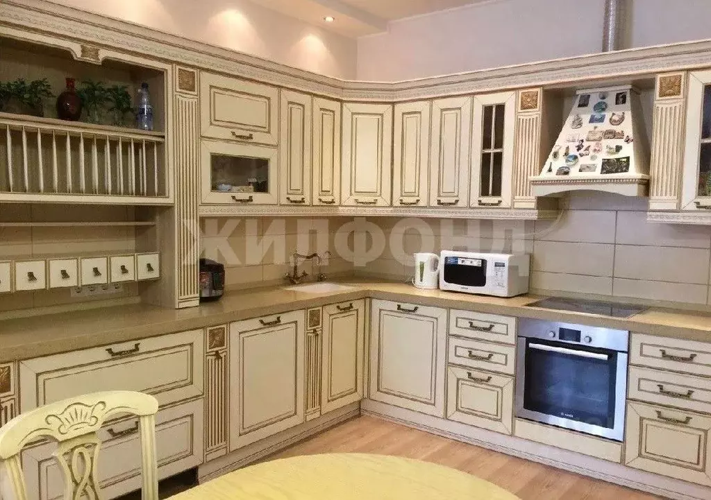 4-к кв. Новосибирская область, Новосибирск ул. Державина, 77/1 (120.0 ... - Фото 0