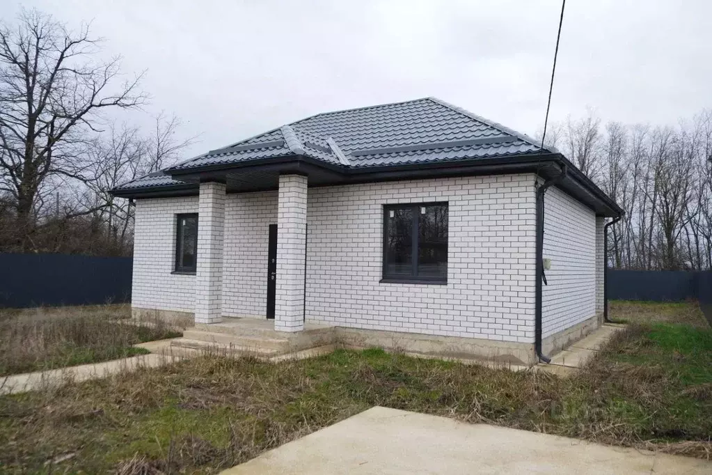 Коттедж в Краснодарский край, Краснодар пос. Дружелюбный, Куренной ... - Фото 1