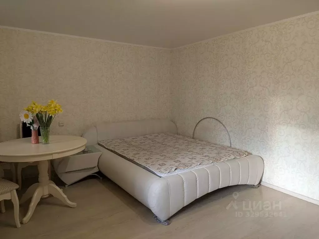 3-к кв. Башкортостан, Уфа ул. Зайнуллы Расулева, 8 (65.5 м) - Фото 2