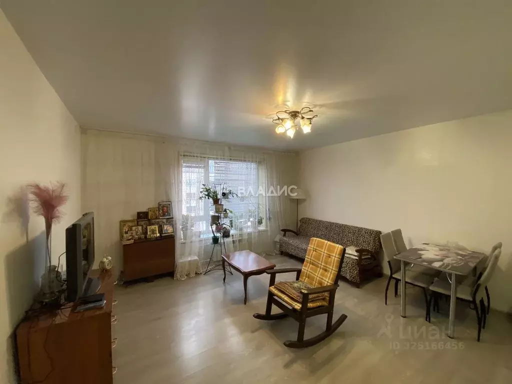 3-к кв. Волгоградская область, Волгоград ул. Шумского, 7 (66.0 м) - Фото 1