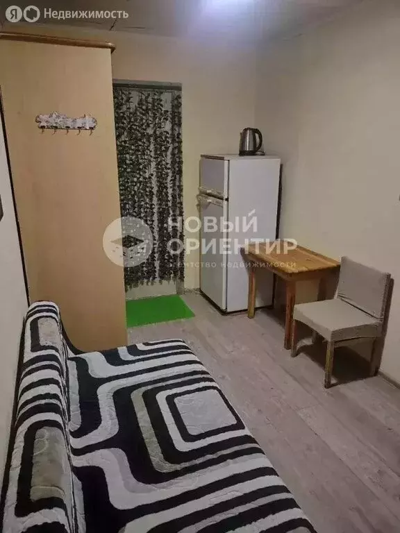 1к в 5-комнатной квартире (9.3 м) - Фото 1