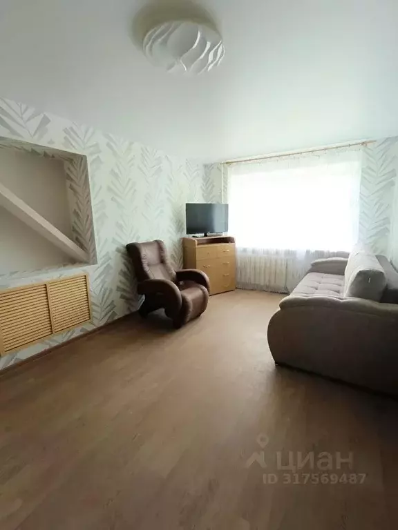 1-к кв. Нижегородская область, Дзержинск ул. Пирогова, 35 (31.0 м) - Фото 0
