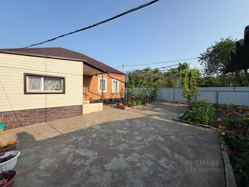 Дом в Ставропольский край, Новоалександровск Советская ул., 72 (65 м) - Фото 0