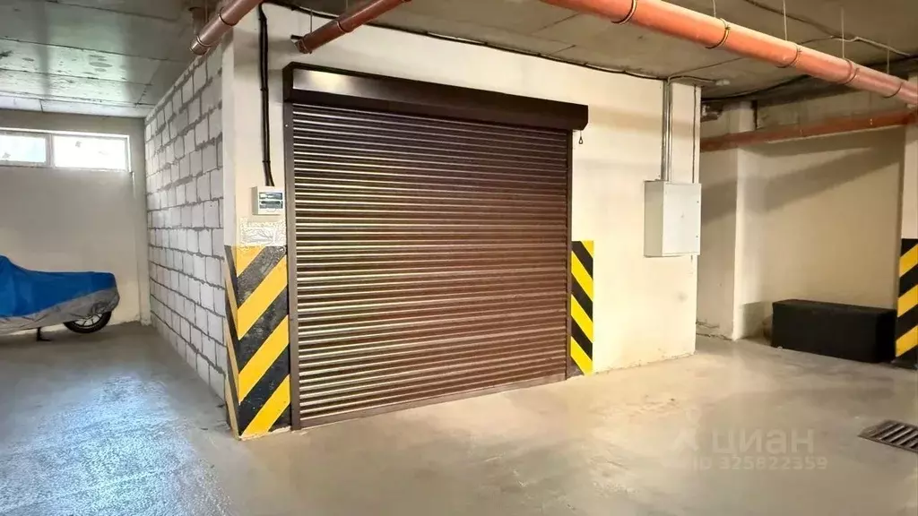 Гараж в Краснодарский край, Геленджик Крымская ул., 22к10 (18 м) - Фото 1