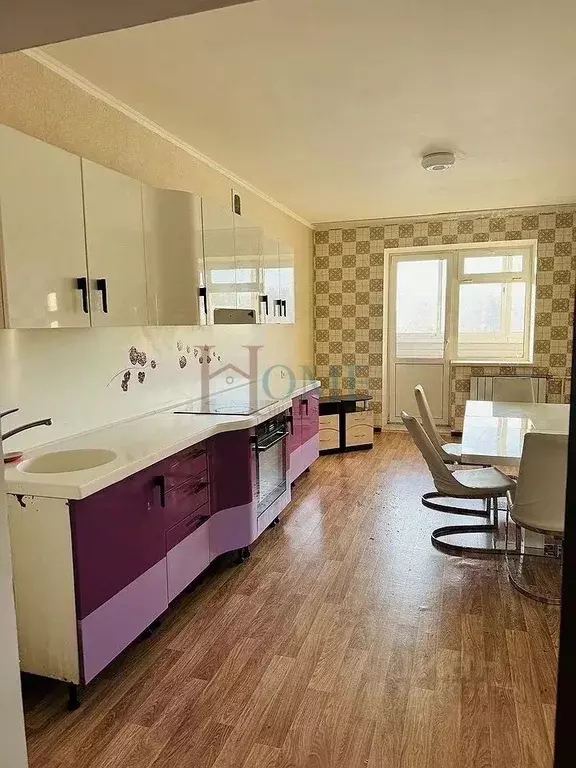 3-к кв. Новосибирская область, Новосибирский район, Краснообск рп 111 ... - Фото 0