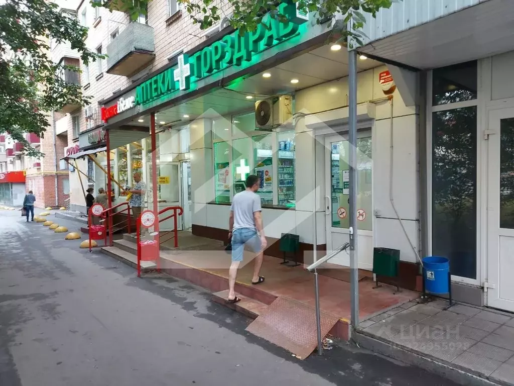 Помещение свободного назначения в Москва Лобненская ул., 4 (166 м) - Фото 1