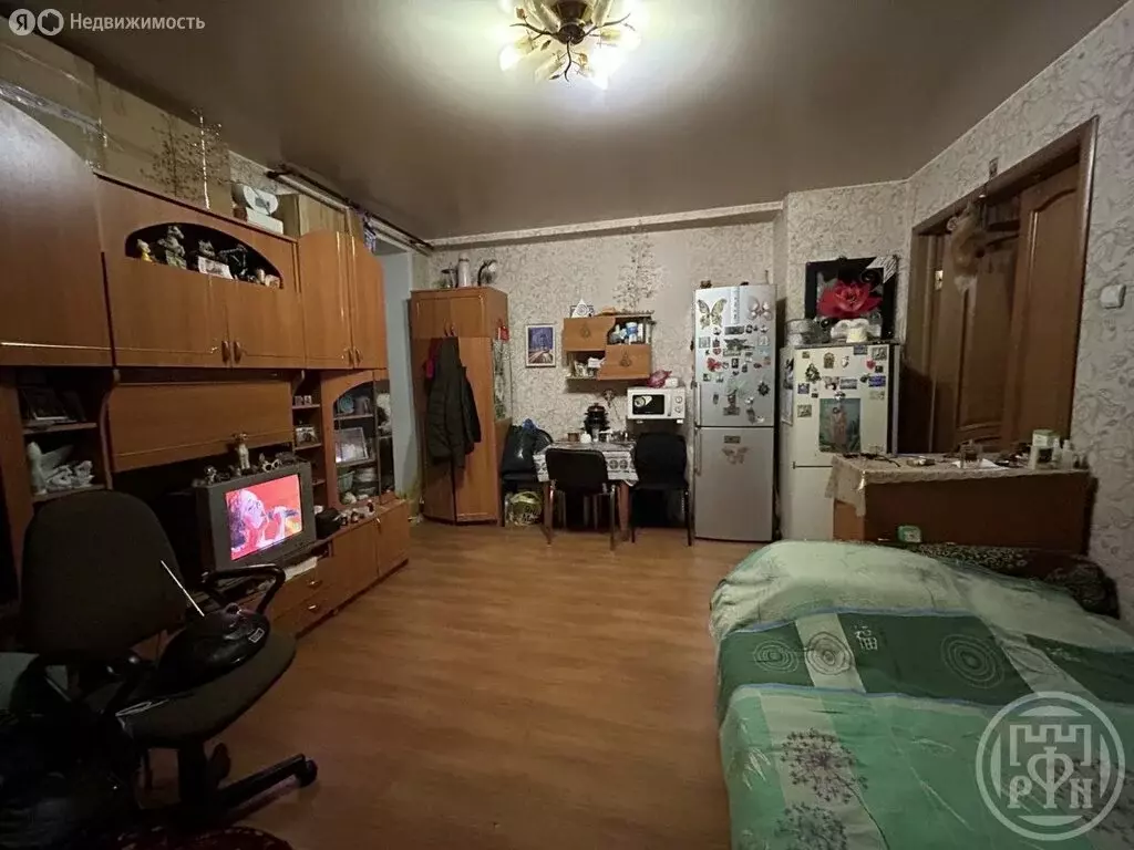 1к в 4-комнатной квартире (19.3 м) - Фото 1