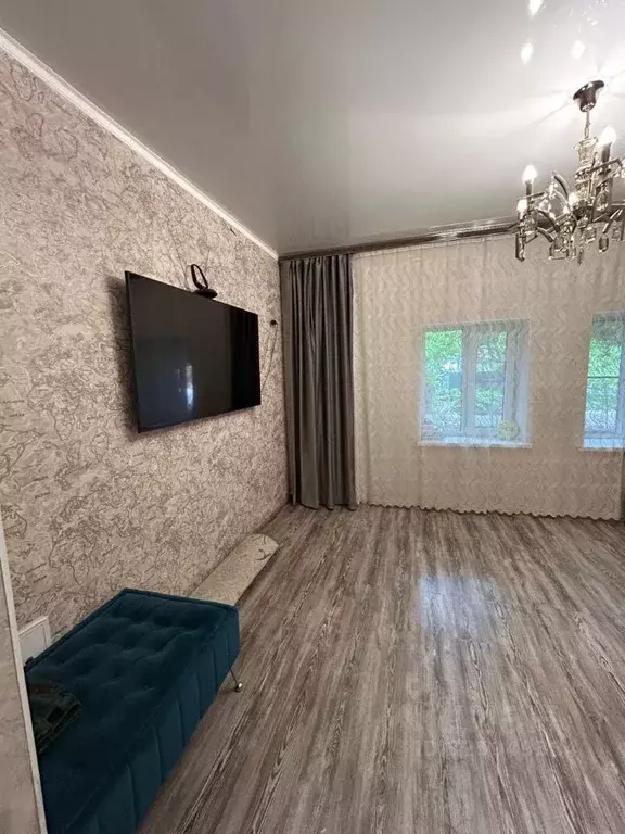 2-к кв. Астраханская область, Астрахань ул. Свердлова, 57 (40.0 м) - Фото 1