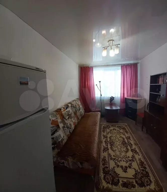 Комната 18 м в 9-к., 2/5 эт. - Фото 0
