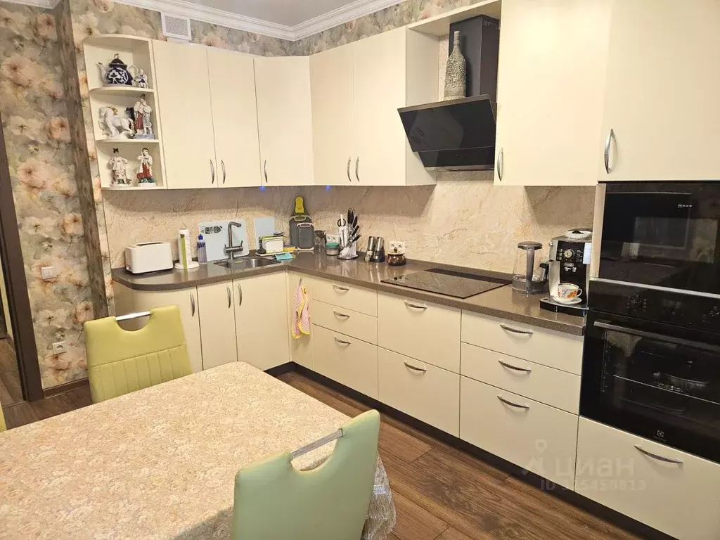 3-к кв. Московская область, Апрелевка Наро-Фоминский городской округ, ... - Фото 1