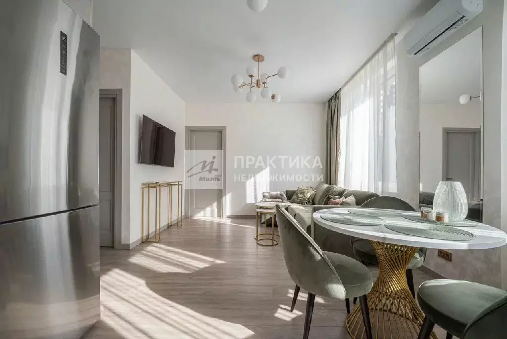 Продается 2-комнатная квартира - Фото 1