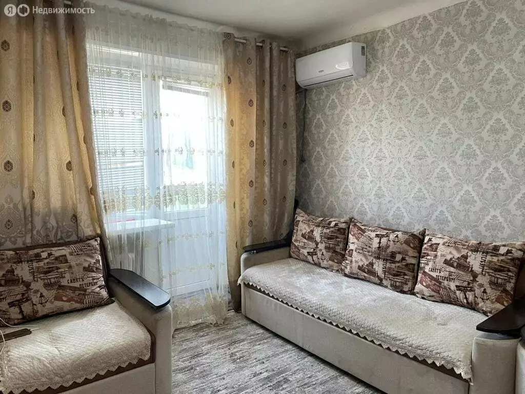 Квартира-студия: Астрахань, Боевая улица, 62 (43.5 м) - Фото 2