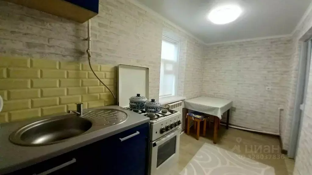 Дом в Ростовская область, Ростов-на-Дону Ровенская ул. (65 м) - Фото 2