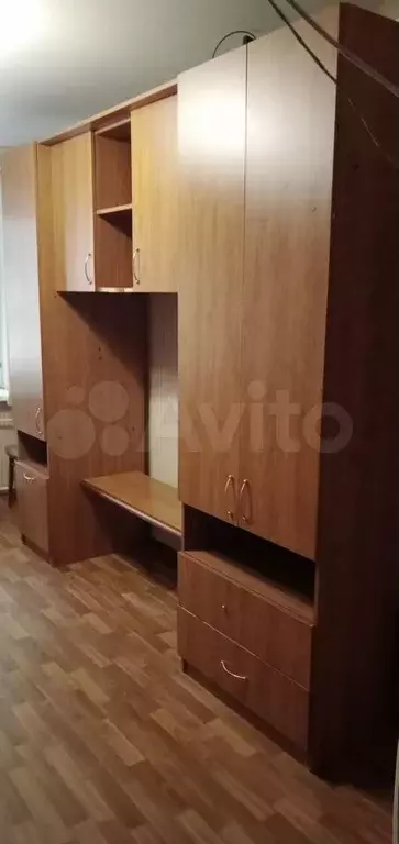 Комната 14 м в 5-к., 2/4 эт. - Фото 1