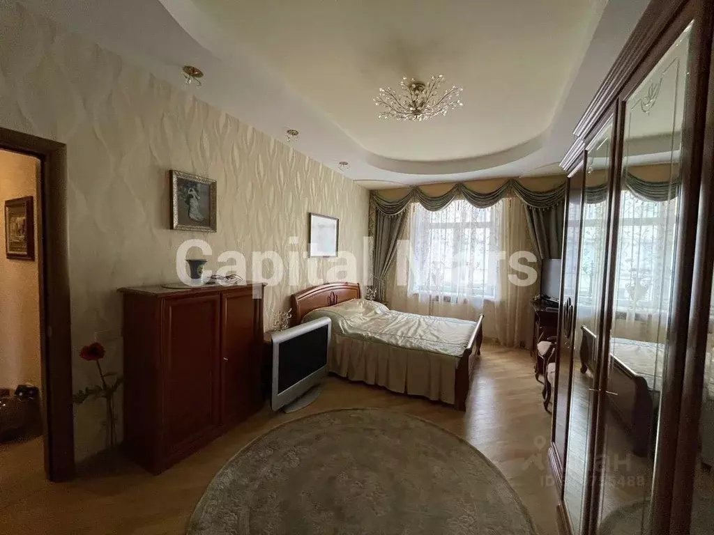 4-к кв. Москва ул. Плющиха, 43-47 (100.0 м) - Фото 1