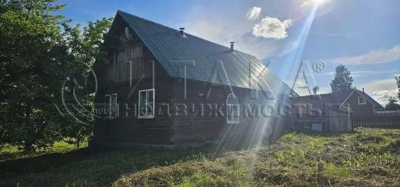 Дом в Ленинградская область, Подпорожский район, Важинское городское ... - Фото 1