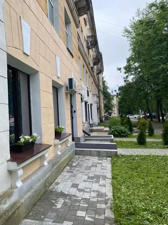 3-к кв. Новгородская область, Великий Новгород Новолучанская ул., 3 ... - Фото 1