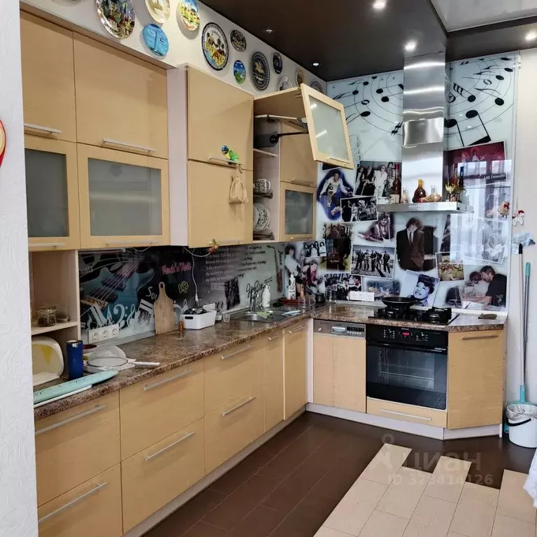 1-к кв. Новгородская область, Великий Новгород ул. Связи, 12 (60.0 м) - Фото 1