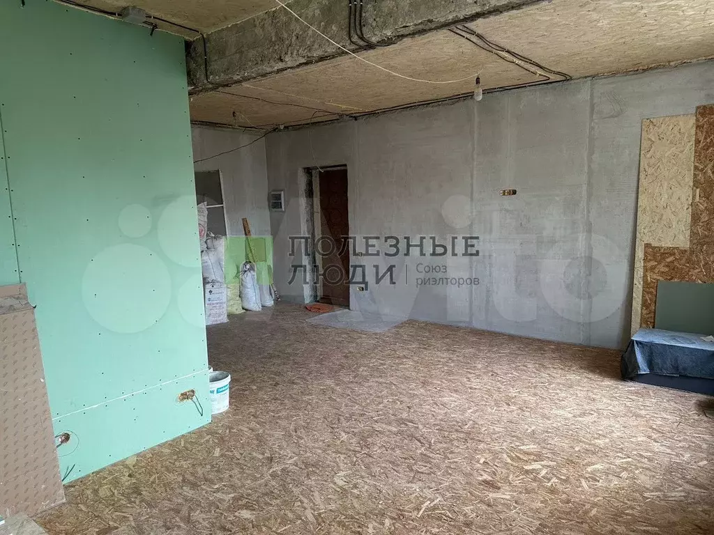 Квартира-студия, 60 м, 2/3 эт. - Фото 1
