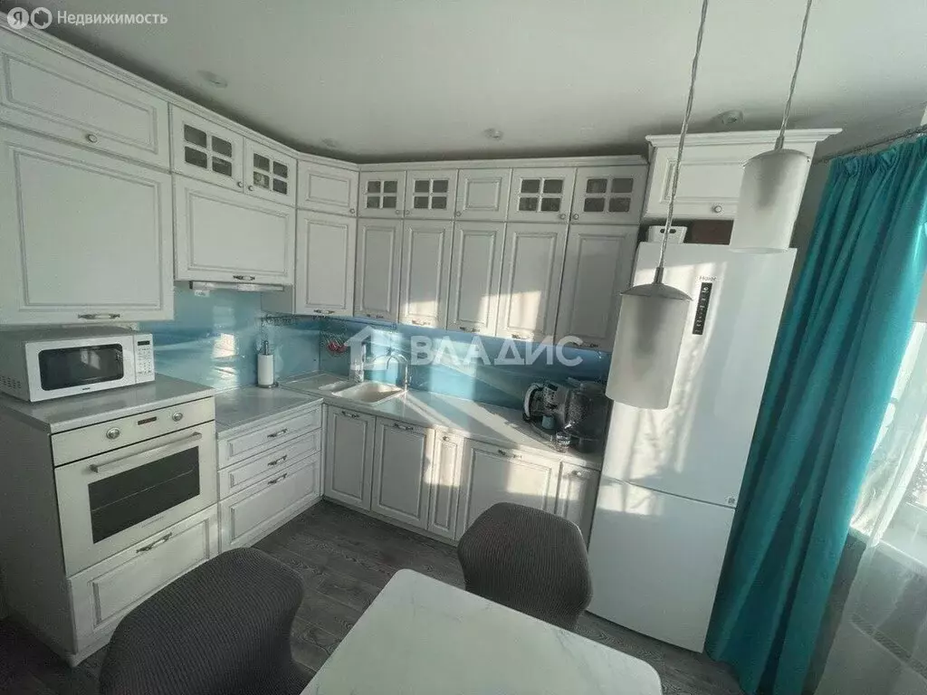 4-комнатная квартира: Москва, улица Авиаторов, 5к6 (89.7 м) - Фото 1