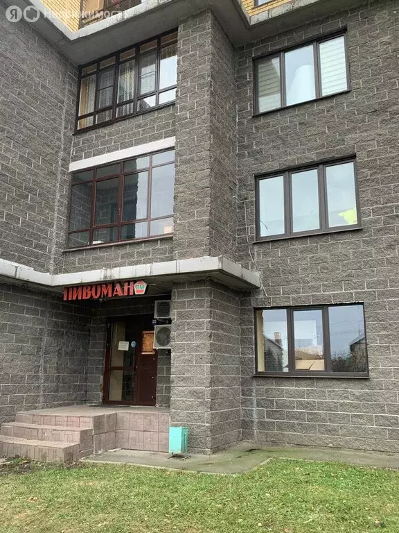 Торговая площадь (67 м) - Фото 2