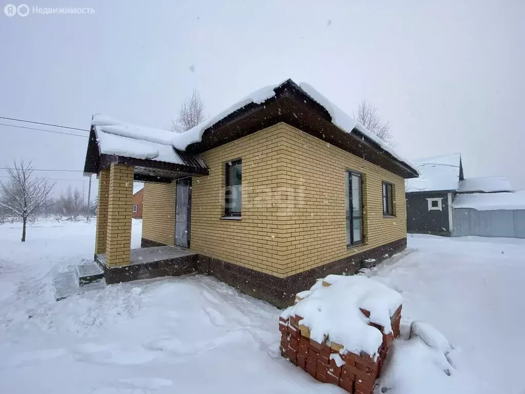 Дом в Аскинский район, Казанчинский сельсовет, деревня Башкортостан ... - Фото 1