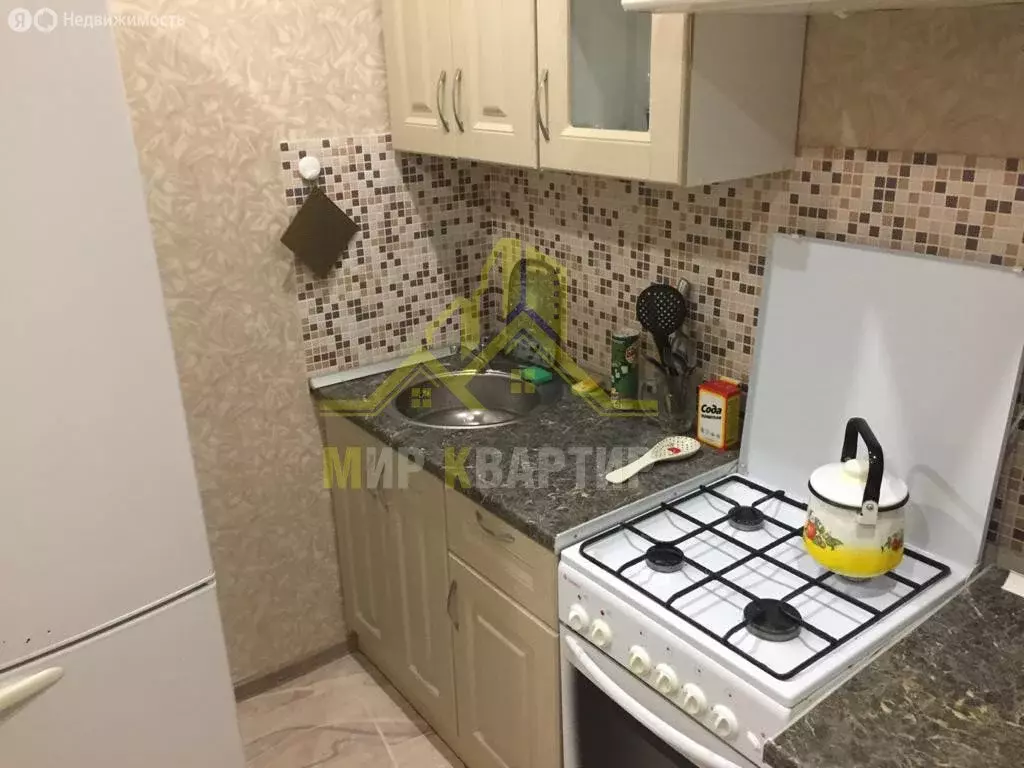 1-комнатная квартира: Гай, Школьный переулок, 6 (31.7 м) - Фото 1