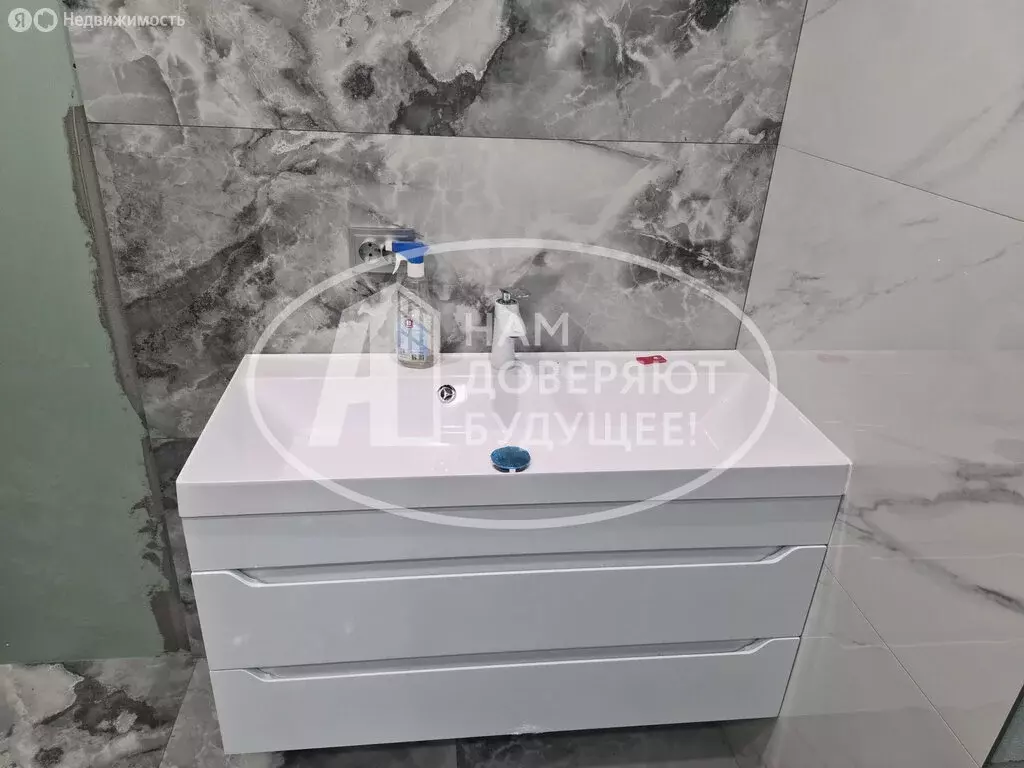 Дом в Пермский край, Чернушинский муниципальный округ, деревня Большой ... - Фото 1