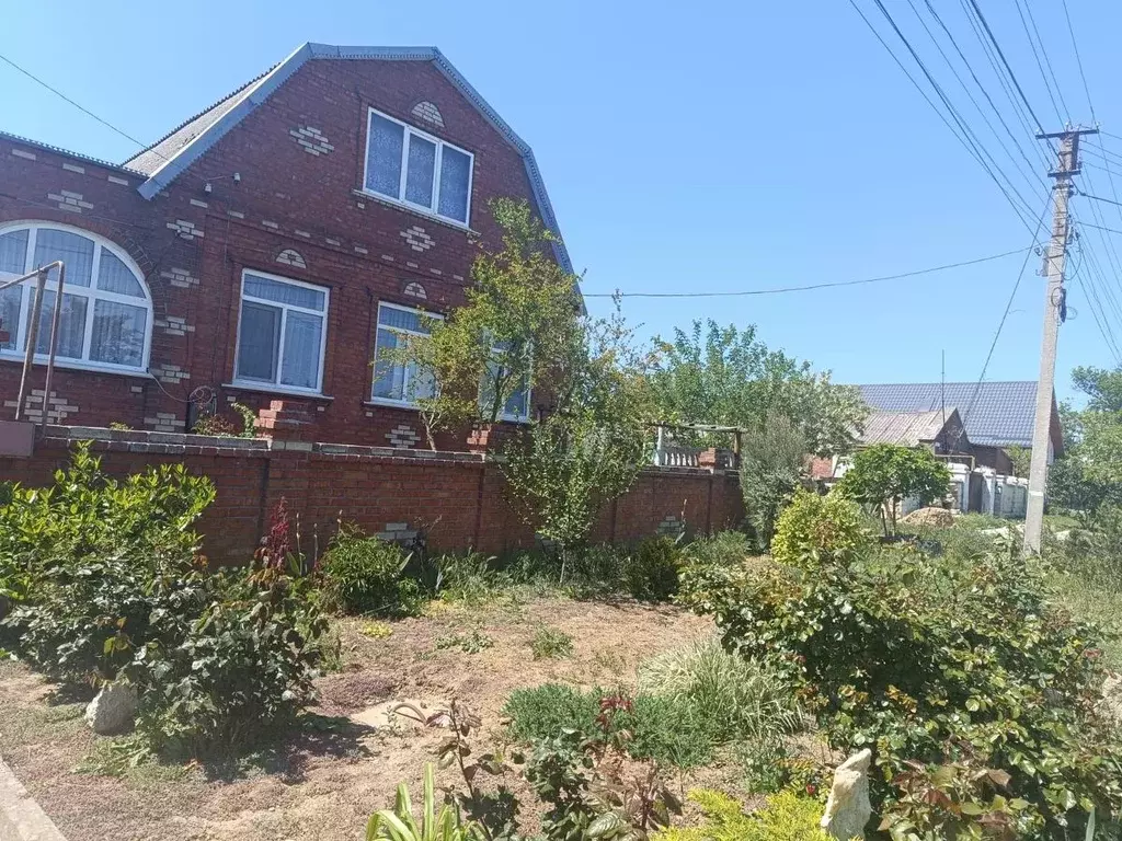 Дом в Крым, Ленинский район, с. Войково ул. Шоссейная, 21 (104 м) - Фото 2