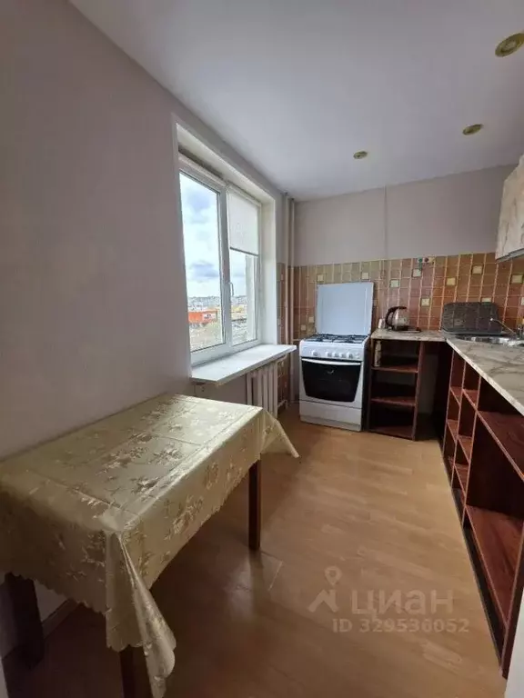 1-к кв. Вологодская область, Череповец просп. Победы, 195 (33.0 м) - Фото 1
