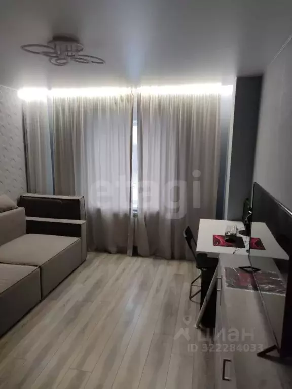 Дом в Ямало-Ненецкий АО, Ноябрьск пос. Самострой, ул. Первомайская, 81 ... - Фото 1