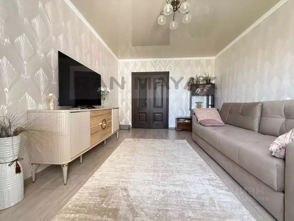 3-к кв. Адыгея, Майкоп ул. 2-я Короткая, 12 (62.3 м) - Фото 1