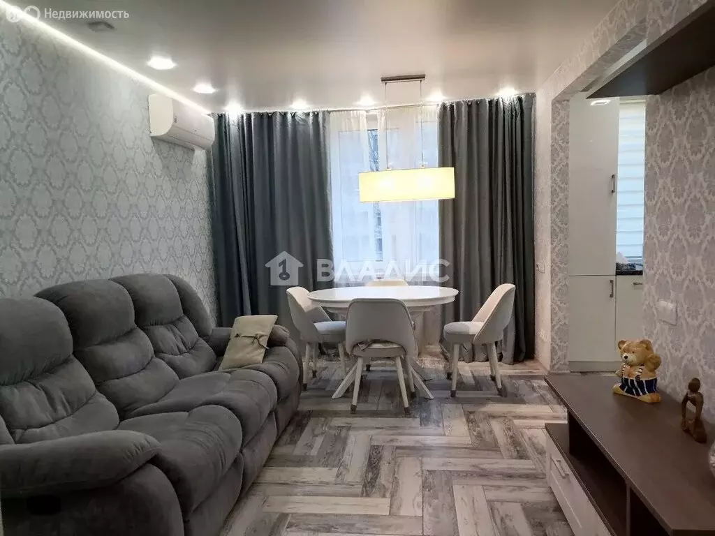 4-комнатная квартира: Санкт-Петербург, проспект Солидарности, 9к1 ... - Фото 1