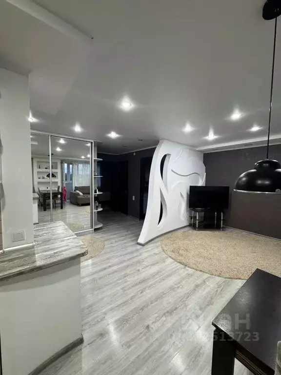 2-к кв. Алтайский край, Славгород 1-й мкр, 8 (54.0 м) - Фото 1