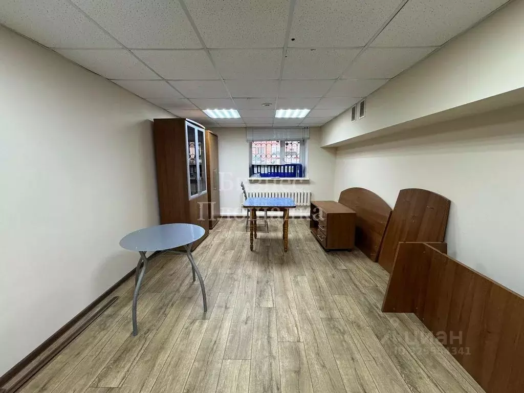 Офис в Ульяновская область, Ульяновск ул. Робеспьера, 114 (19 м) - Фото 1