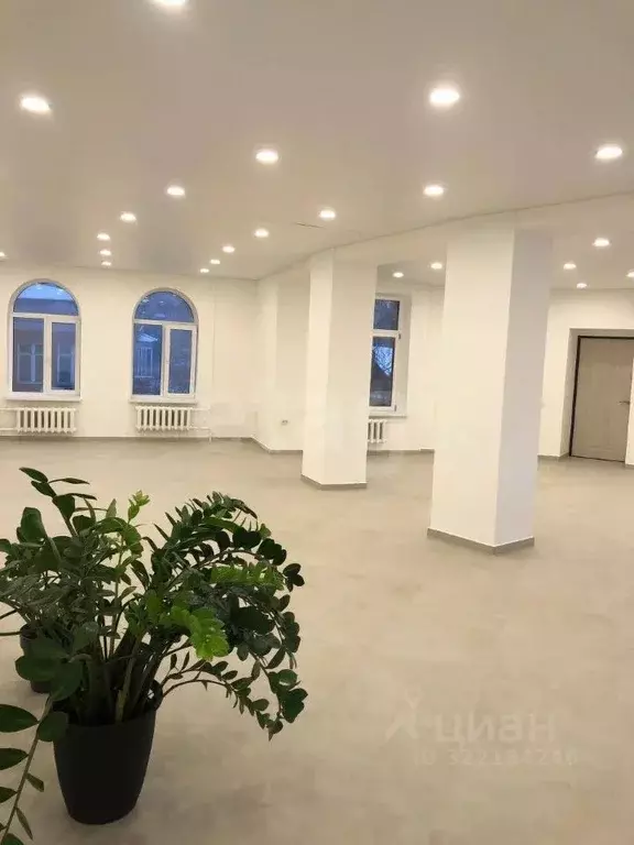 Офис в Кировская область, Киров ул. Альберта Лиханова, 32 (123 м) - Фото 1