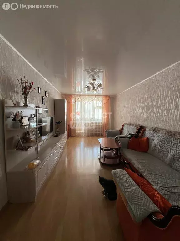 3-комнатная квартира: село Серафимовский, 20-й квартал, 1 (76 м) - Фото 1