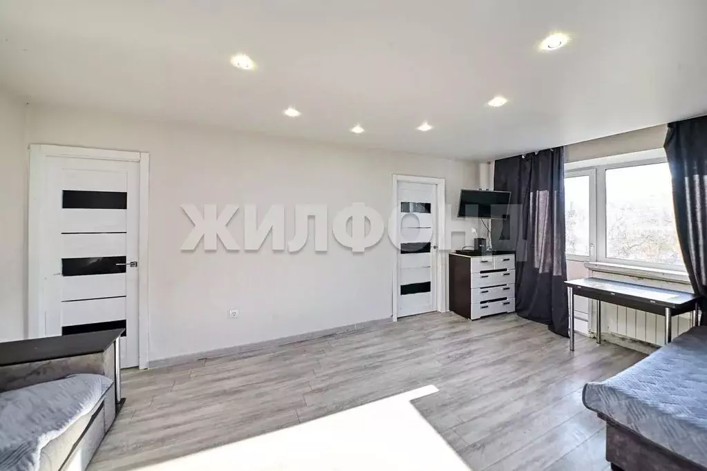 2-к кв. Томская область, Томск Красный пер., 7 (45.0 м) - Фото 0
