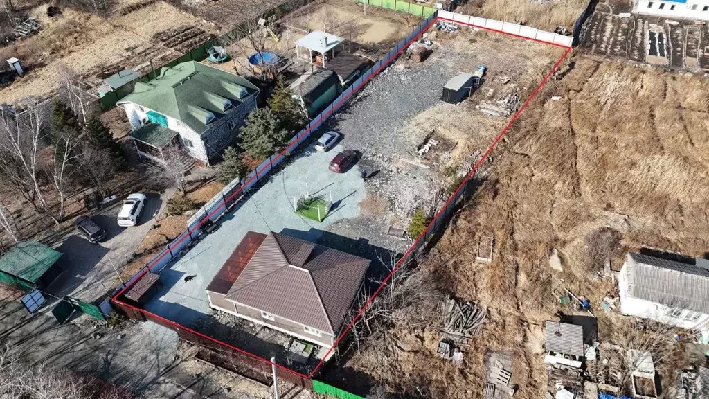 Участок в Приморский край, Владивосток ул. Академика Комарова, 17 ... - Фото 1