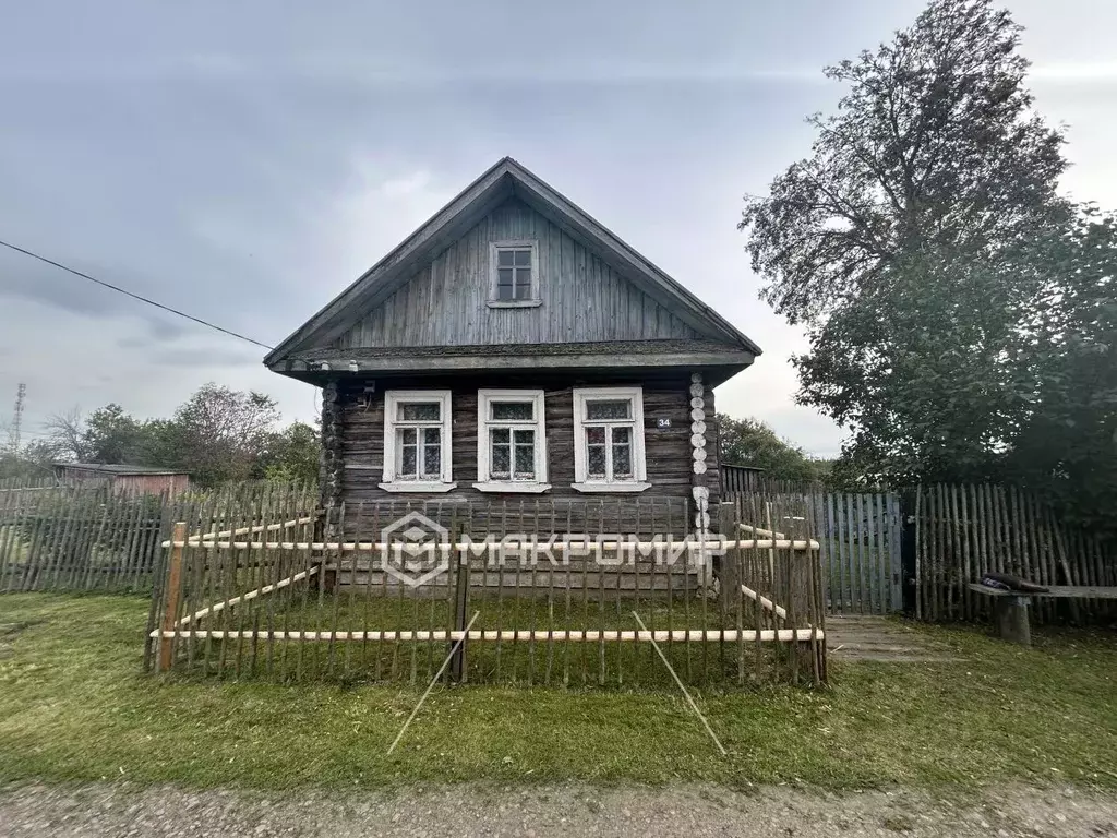 Дом в Ленинградская область, Кировский район, Шумское с/пос, пос. При ... - Фото 1