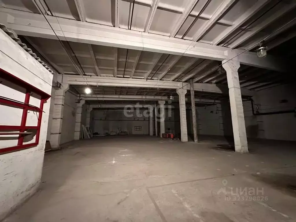 Помещение свободного назначения в Свердловская область, Асбест ... - Фото 1