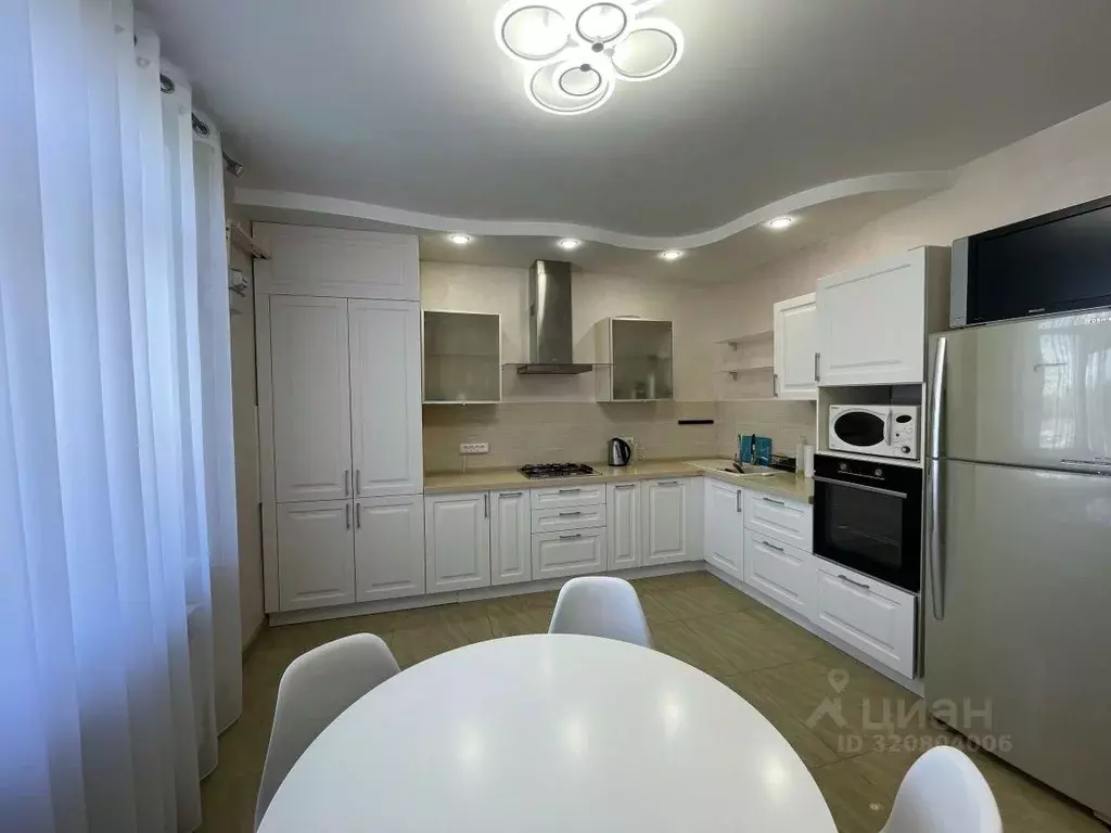 3-к кв. Крым, Евпатория просп. Ленина, 51/50 (118.0 м) - Фото 1