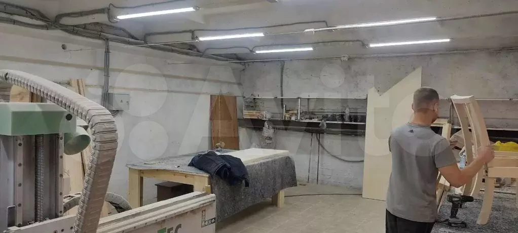 Нежилое здание под производство и склад, 750 кв.м - Фото 0